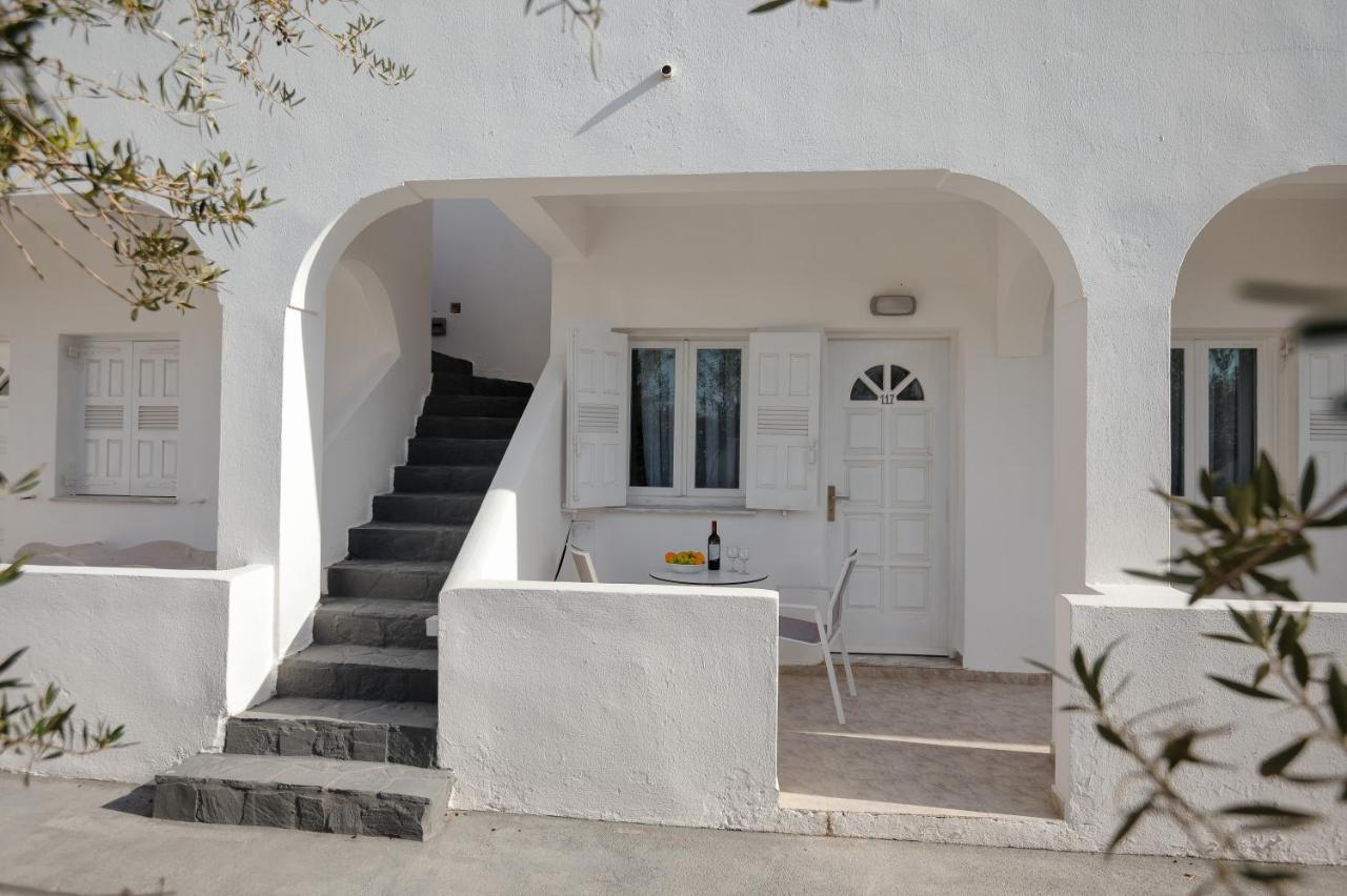 Aspro Phos Santorini Hotel Períssa